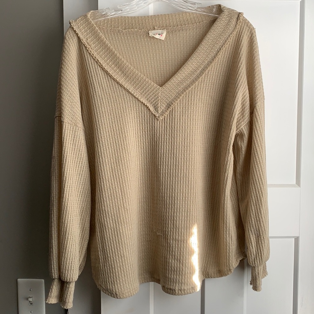 BiBi brand lightweight sweater